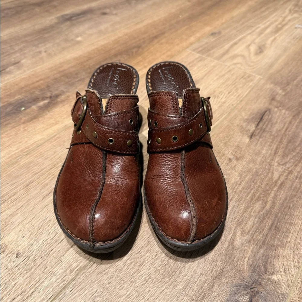 Born Brown Leather Clogs Size 10